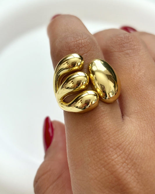 DIAMORE RING