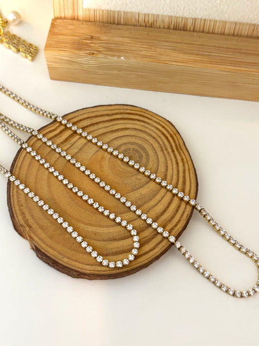 TENNIS SMALL DAINTY NECKLACE